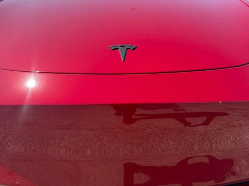 Used 2022 Tesla Model Y Performance AWD/4WD image 5