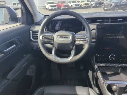 New 2026 GMC Terrain Denali w/ LPO, Black Badging Package AWD/4WD image 13