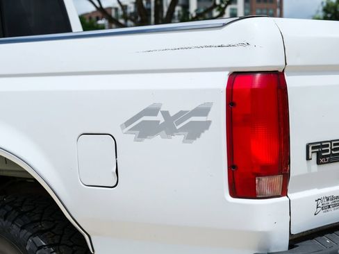 Used 1997 Ford F250 4x4 SuperCab Heavy Duty image 28