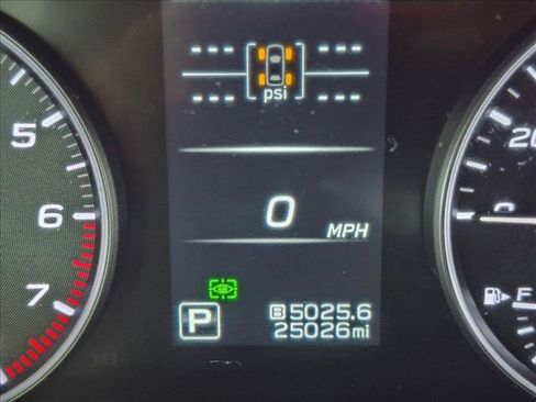 Used 2024 Subaru Ascent Limited AWD/4WD image 10