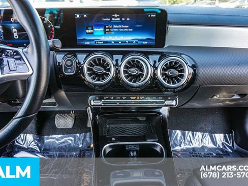 Used 2025 Mercedes-Benz CLA 250 image 39