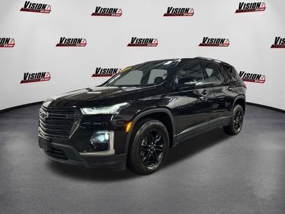 Used 2023 Chevrolet Traverse LT w/ Midnight/Sport Edition