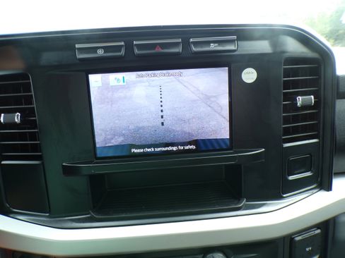 Used 2024 Ford F250 XLT image 24