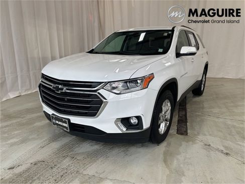 Used 2020 Chevrolet Traverse LT w/ LPO, Floor Liner Package image 1