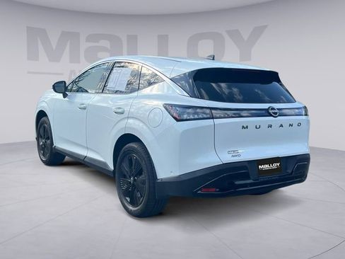 Used 2025 Nissan Murano SV image 3