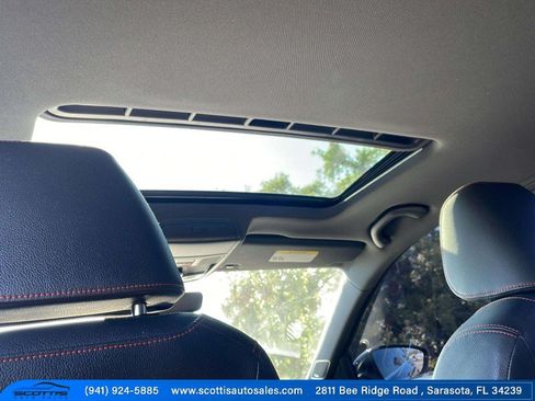 Used 2018 Volkswagen Jetta GLI FWD image 29