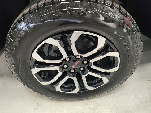 New 2026 GMC Canyon AT4 w/ Technology Plus Package image 3