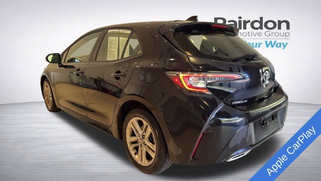 Used 2019 Toyota Corolla SE FWD image 2