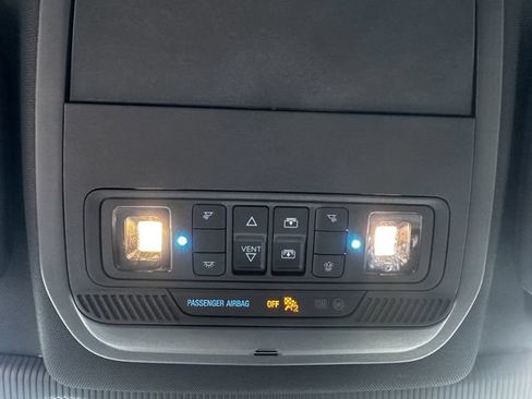 Certified 2025 Ford Explorer ST-Line AWD/4WD image 28