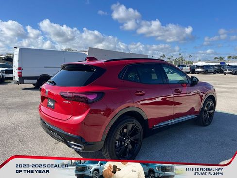 Certified 2025 Buick Envision Sport Touring image 7