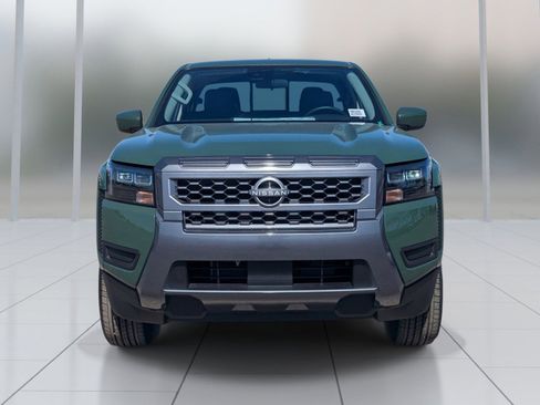 New 2026 Nissan Frontier SV w/ Tow Package RWD image 8