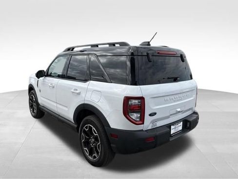 Used 2025 Ford Bronco Sport Outer Banks w/ Outer Banks Tech Package+ AWD/4WD image 11