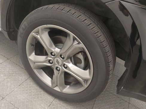 Used 2018 Dodge Journey Crossroad FWD image 31