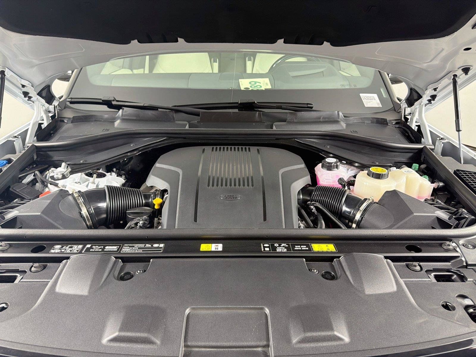 New 2027 Land Rover Range Rover Autobiography AWD/4WD image 31