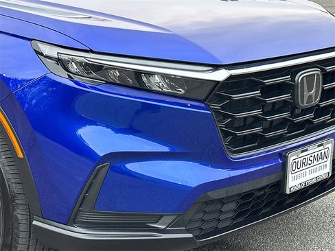 Used 2025 Honda CR-V LX image 7