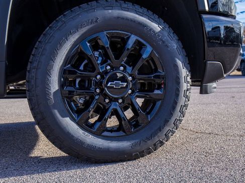 New 2026 Chevrolet Silverado 2500 LT w/ Trail Boss Package image 9