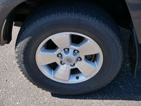 Used 2011 Toyota Tacoma 4x4 Double Cab w/ TRD Sport Pkg image 15