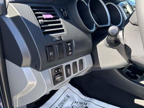 Used 2015 Toyota Tacoma PreRunner image 24