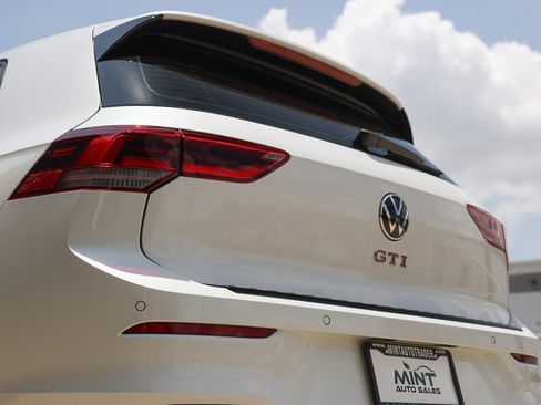 Used 2023 Volkswagen GTI 40th Anniversary Edition FWD image 47