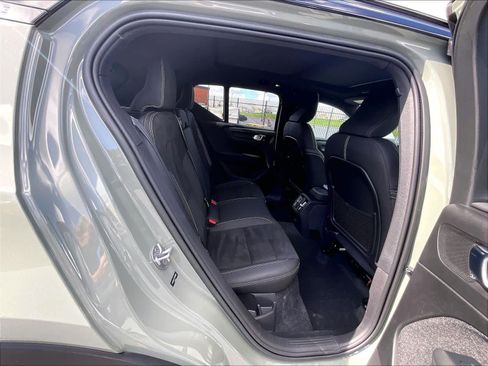 Used 2023 Volvo XC40 Recharge Plus w/ Protection Package Premier image 30