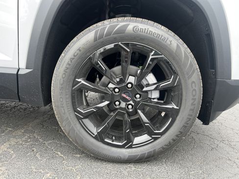 New 2026 GMC Terrain Elevation w/ Elevation Premium Package AWD/4WD image 10