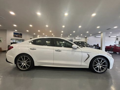 Used 2020 Genesis G70 2.0T w/ Prestige Package RWD image 8