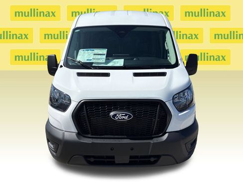 New 2026 Ford Transit 250 148 Medium Roof RWD image 15
