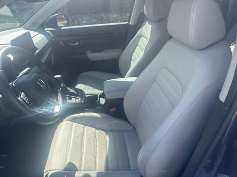 Used 2025 Honda CR-V EX-L image 19