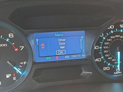 Used 2014 Ford Explorer XLT AWD/4WD image 15