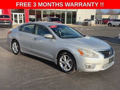 Used 2015 Nissan Altima 2.5 SL w/ Technology Package image 2