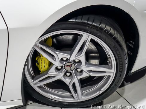 Used 2020 Chevrolet Corvette Stingray Preferred Cpe w/ 2LT Preferred Equipment Group RWD image 11
