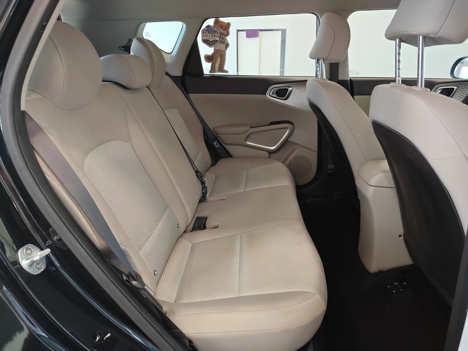 Used 2020 Kia Soul LX FWD image 13