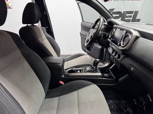 Used 2020 Toyota Tacoma TRD Sport w/ Technology Package RWD image 54