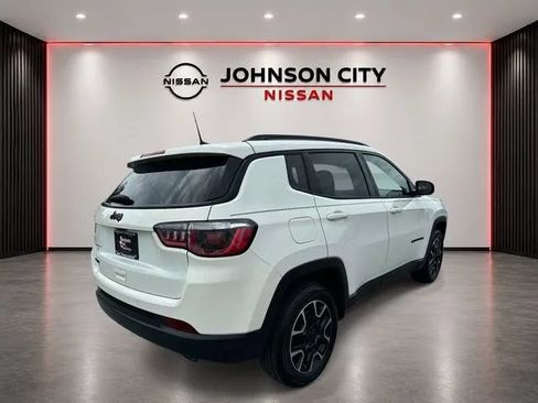 Used 2019 Jeep Compass Sport AWD/4WD image 4