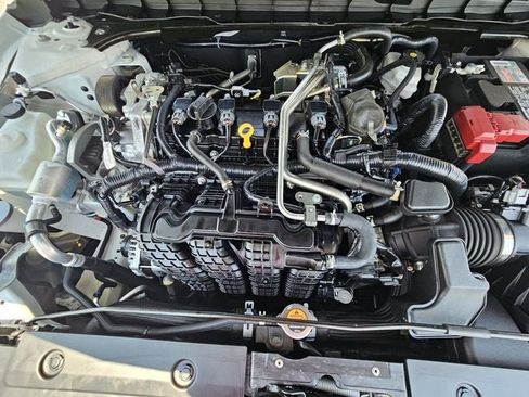 Used 2023 Nissan Altima 2.5 SL FWD image 39