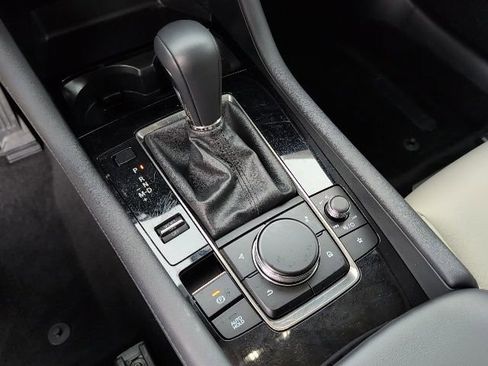 Used 2025 MAZDA MAZDA3 s image 22