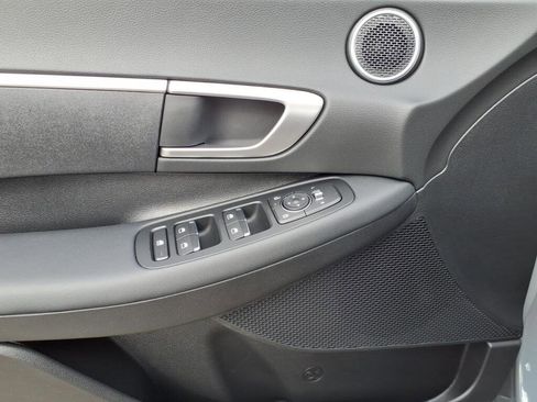 New 2026 Hyundai Sonata SE FWD image 4