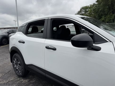 New 2026 Nissan Kicks S FWD image 7