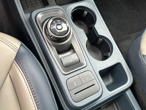 Used 2025 Ford Maverick Lariat image 21