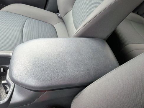 Used 2025 Toyota RAV4 LE FWD image 26