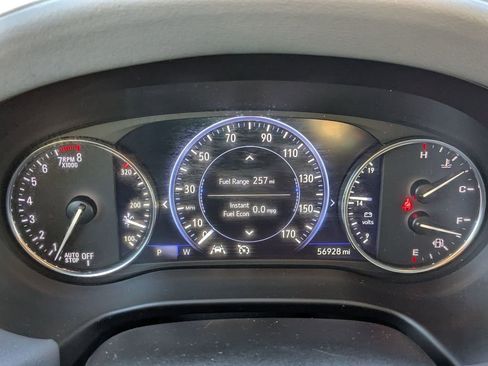 Used 2024 Buick Enclave Premium image 13