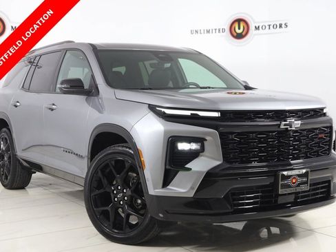 Used 2024 Chevrolet Traverse RS w/ LPO, Floor Liner Package image 1