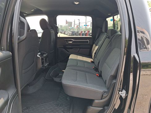 Used 2022 RAM 1500 Big Horn AWD/4WD image 20