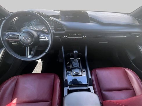 Used 2023 MAZDA MAZDA3 s FWD image 14