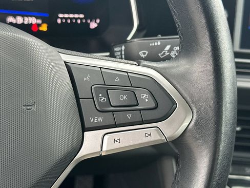 Used 2024 Volkswagen Jetta SE FWD image 26
