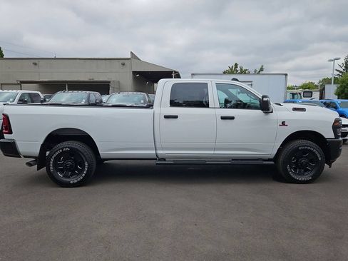 New 2026 RAM 3500 Tradesman AWD/4WD image 8