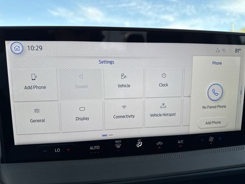 New 2026 Ford Maverick XL image 24