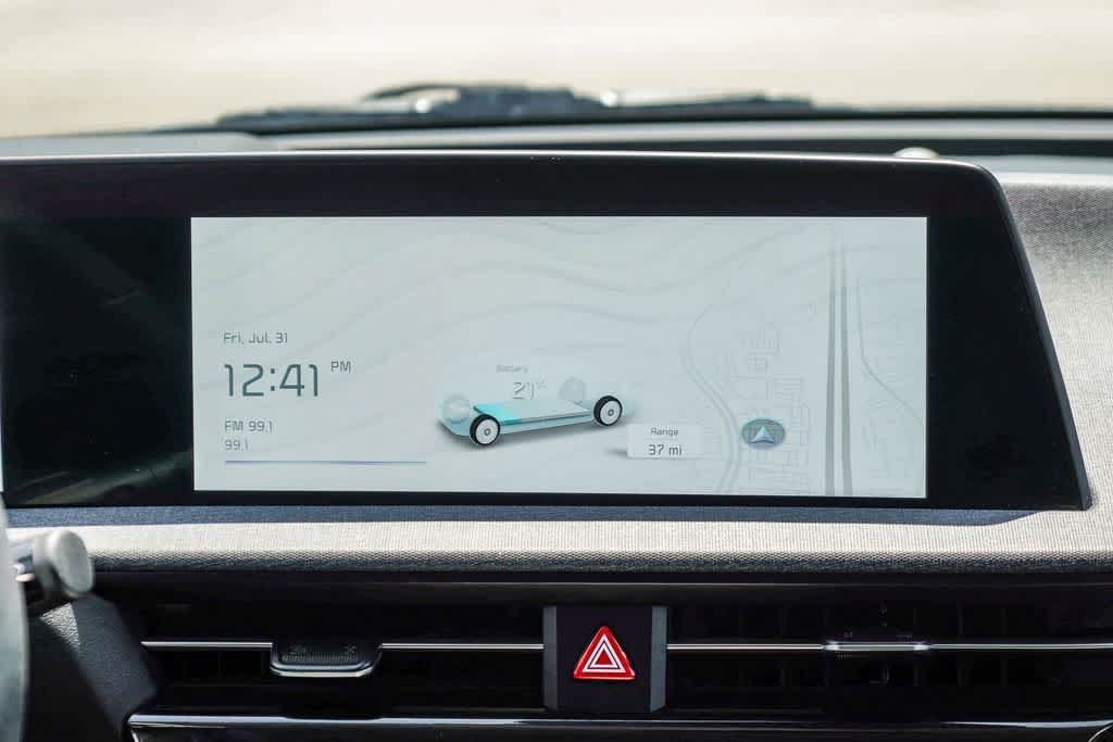 Certified 2023 Kia EV6 Light RWD image 13