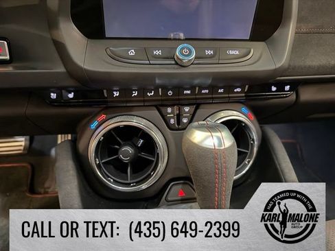 Used 2018 Chevrolet Camaro ZL1 RWD image 17