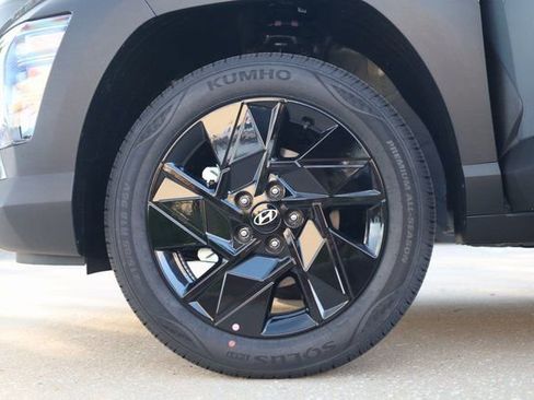 New 2026 Hyundai Kona SEL Premium image 8